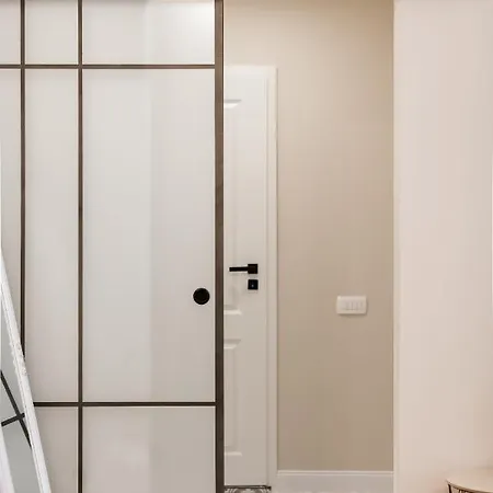 Vladu Apartment *